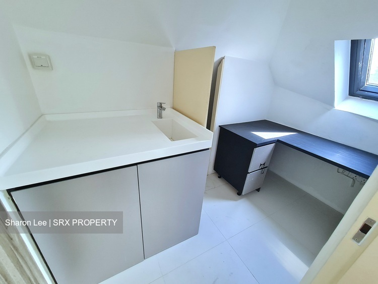 M5 (D10), Apartment #490854141